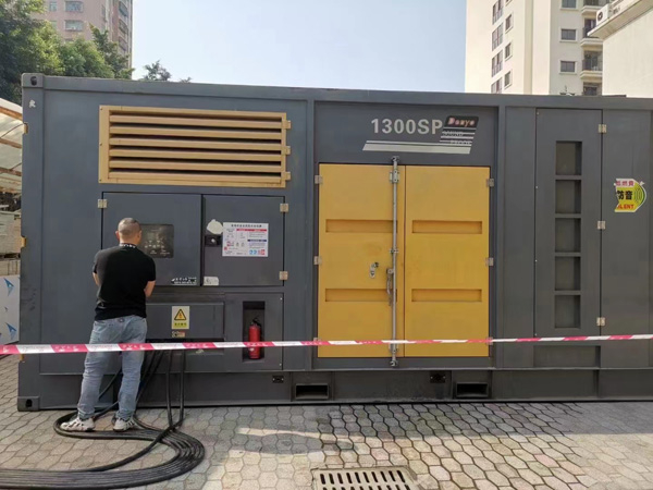 鹤峰100kw柴油发电机组的机油应该如何选择？