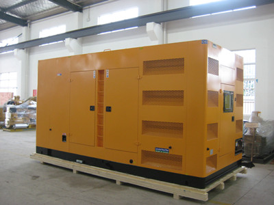 鹤峰不同类型的发电机组在冬季保养时的注意事项有何差异？