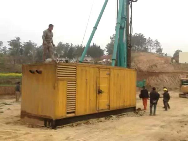 鹤峰如何判断水冷式机油散热器密封件是否需要更换?