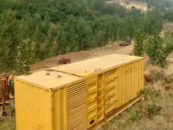 鹤峰柴油发电机组冬季日常维修注意事项?